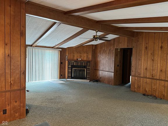 4th image of 566 Willow Way