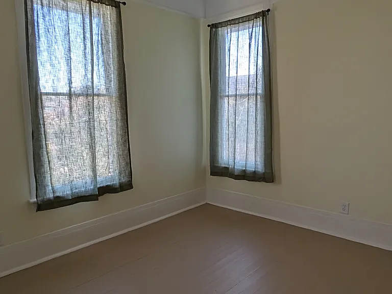 656 Saint Francis St — Photo 40