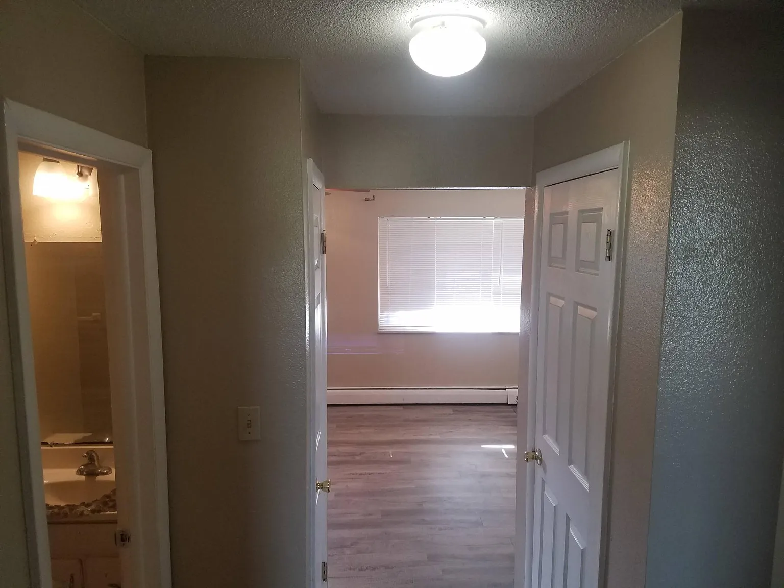 2 bed, 750 sqft, $1,445 — Photo 2