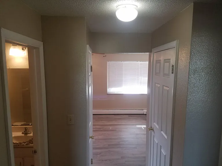 6768 W Cedar Pl — Photo 2