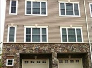 11228 Wortham Crest Cir #82, Manassas, VA 20109