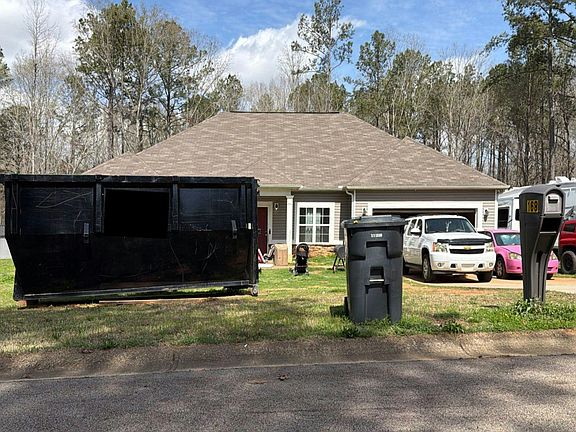 2nd image of 168 Edgemont Ct