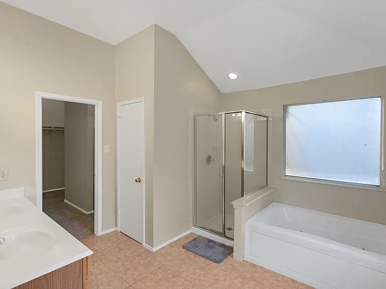 2 Watergrove Ct — Photo 23