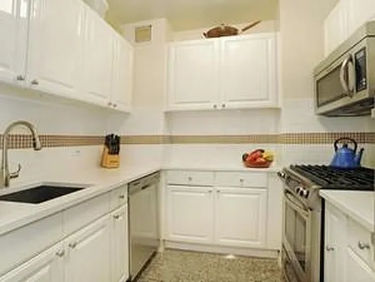 Sold by Corcoran | media 36