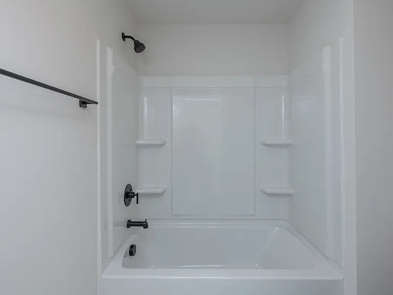 1004 Gresham Pl — Photo 22