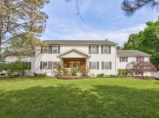 1916 Short Rd, Saginaw, MI 48609