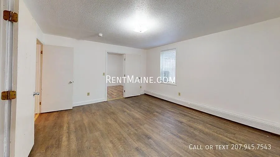3 bed, 1189 sqft, $1,700 — Photo 4