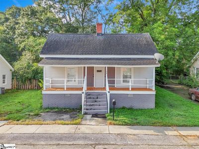 109 2nd St, Fountain Inn, SC, 29644