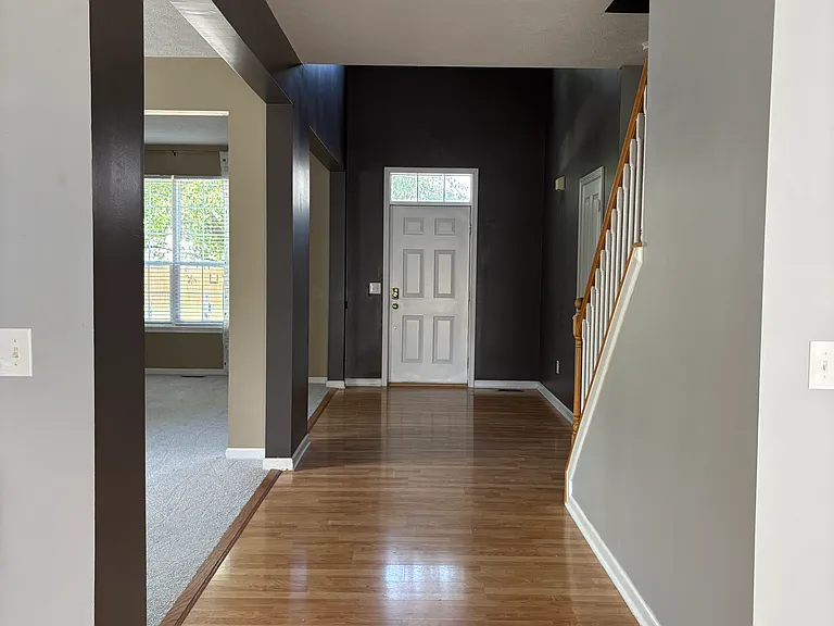 3479 Burlingame Blvd — Photo 3