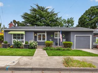 1832 Wright St, Santa Rosa, CA 95404