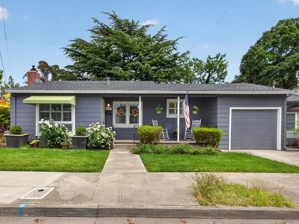 1832 Wright Street, Santa Rosa, CA 95404