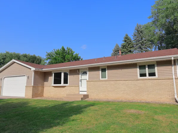 67 13th Ave SW, New Brighton, MN 55112