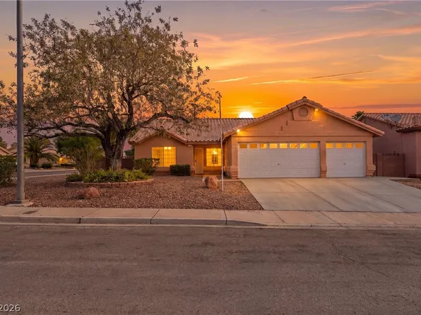 8243 Lone Feather Ln, Las Vegas, NV 89123