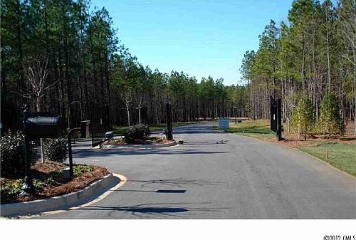 4th image of 4680 Gold Finch Dr