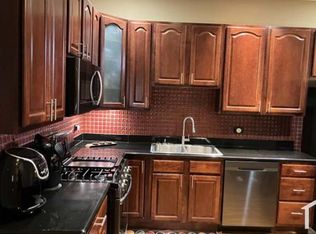 5948 S King Dr APT 2, Chicago, IL 60637