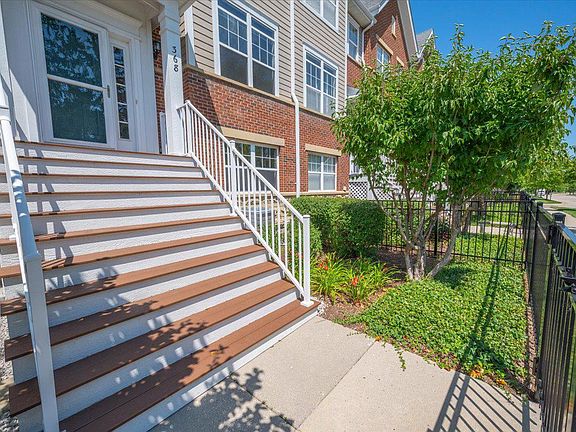2nd image of 368 W Wood St #29