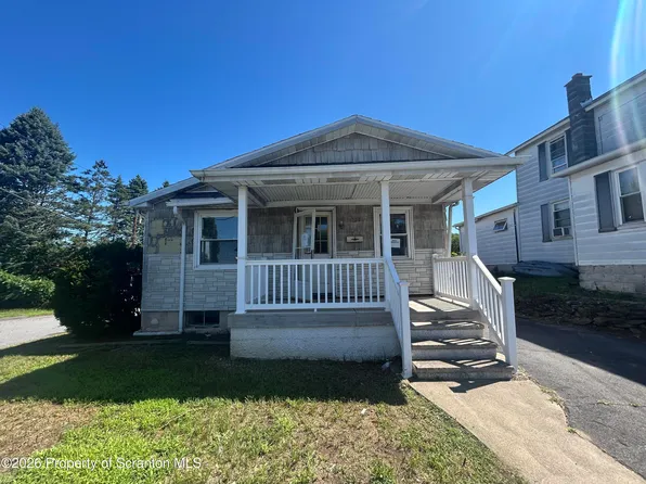127 York Ave, Duryea, PA 18642