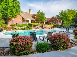 Cambridge Square, Leawood, KS 66211