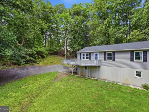 32 Quarry Rd, Stafford, VA 22554