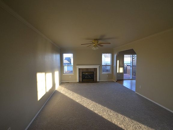 5th image of 17721 67th Ave E