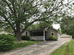 3641 Saint Luke Dr, Jackson, MI 49201