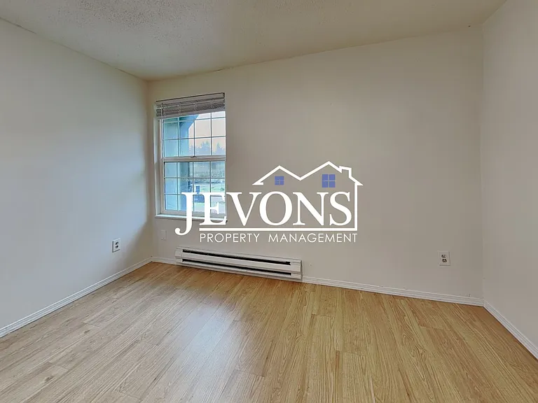 3915 Mason Loop Rd #4 — Photo 19