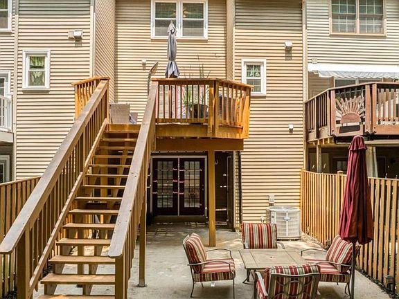 4th image of 3317 Westdale Ct