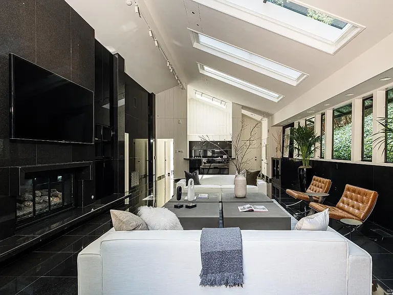 7 Ethel Ct — Photo 7