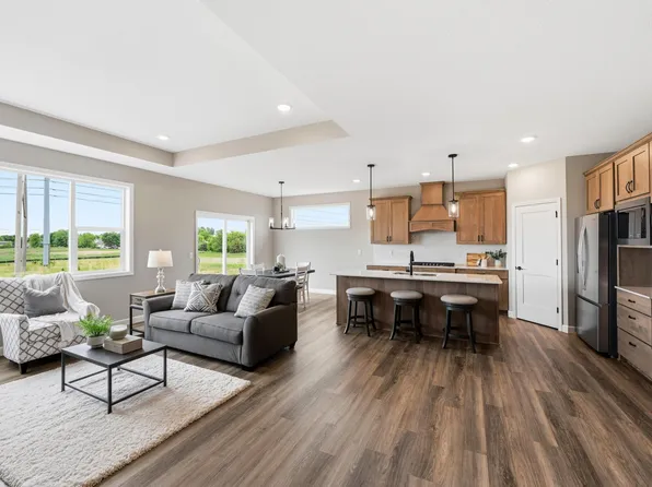 4617 89th St NE, Monticello, MN 55362