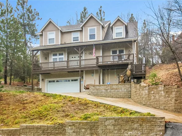 28301 Bern Ln, Lake Arrowhead, CA 92352