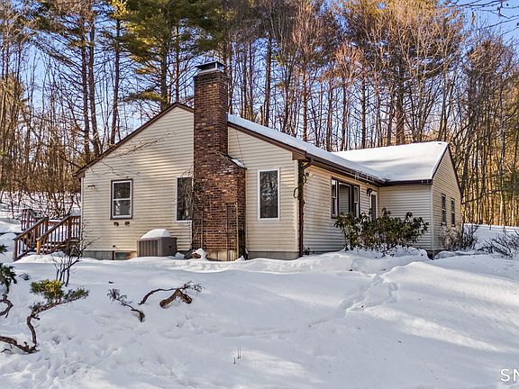 3rd image of 55 Kendall Mountain Road