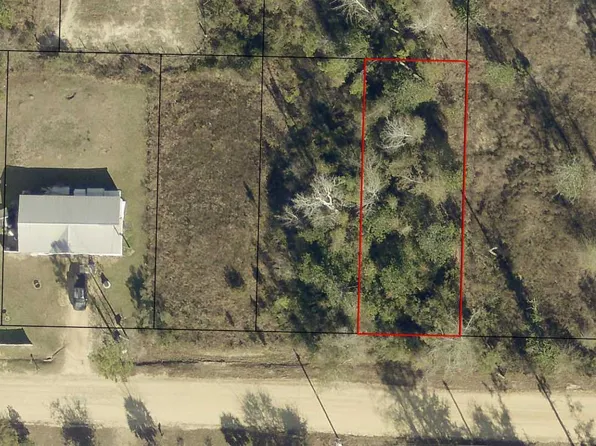 11817 Laurel St, Fountain, FL 32438