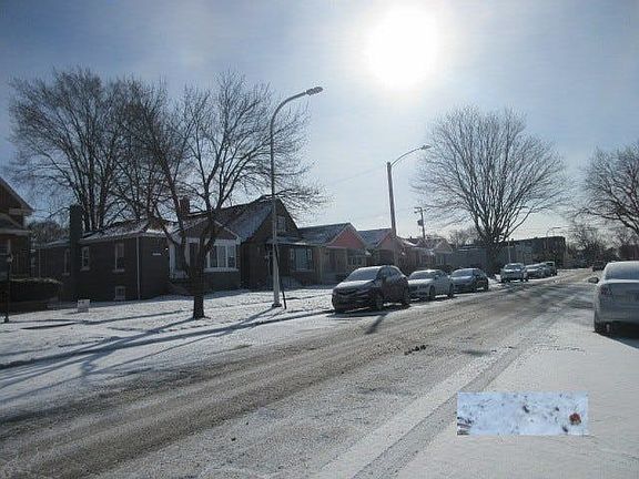 5th image of 14310 Wentworth Ave