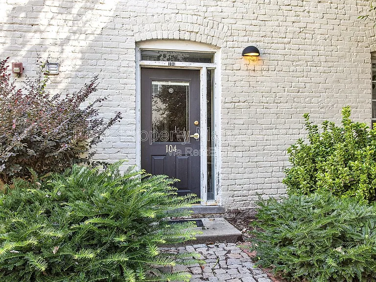 Poythress Apartments — Photo 67
