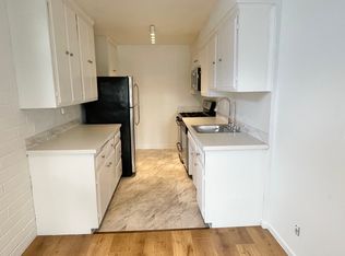 1211 1/2 Horn Ave #H104, West Hollywood, CA 90069