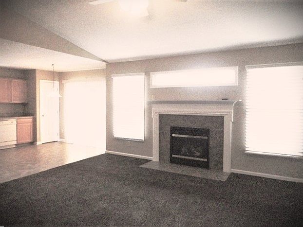 1st image of 401 Flat River St