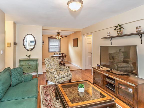 4th image of 81-55 156th Ave #2R