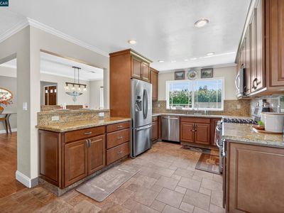 1827 Leo Ln, Concord, CA, 94521
