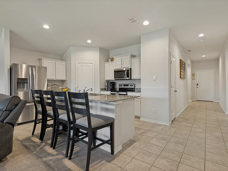 9509 Doverglen Dr — Photo 3