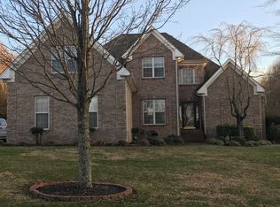214 Allen Dr, Greenbrier, TN 37073