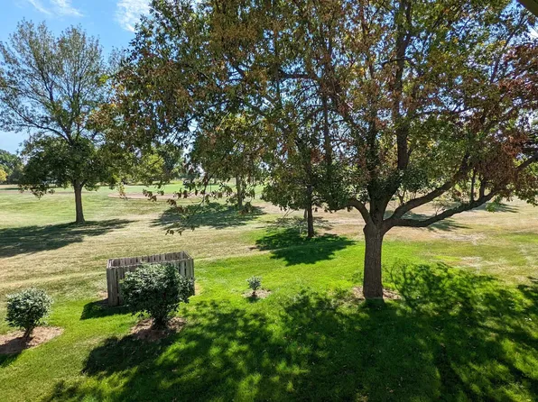 1900 4th Ave SW APT 214, Spencer, IA 51301