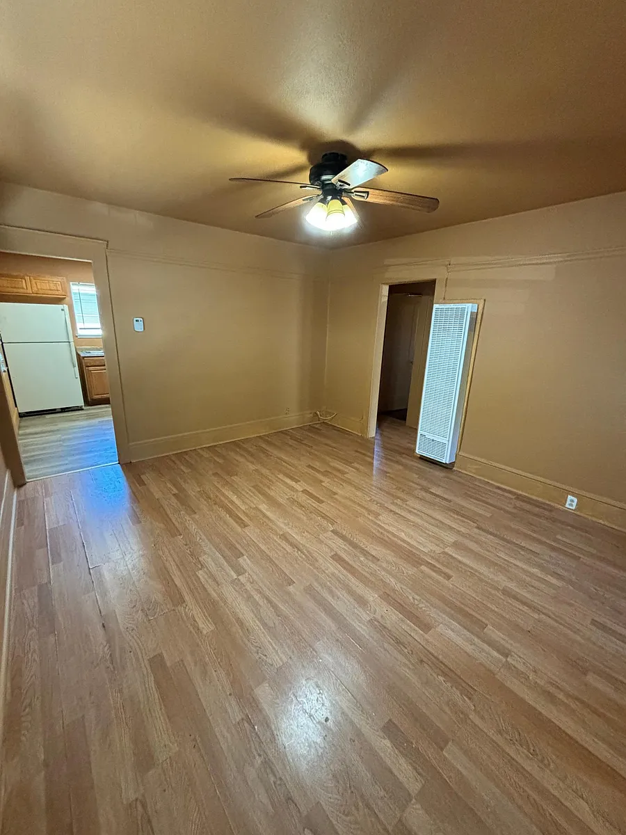 Living room (angle 1) - 231 E 5th St #233
