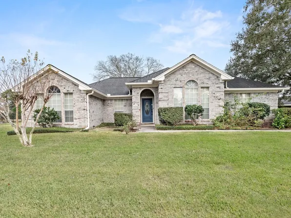4365 Willow Bend Dr, Beaumont, TX 77707
