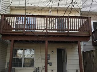 20475 Blue Heron Ter, Sterling, VA 20165