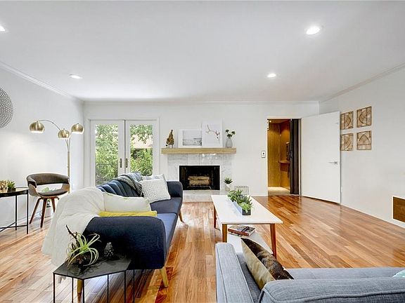 5th image of 16 Woodstone Sq