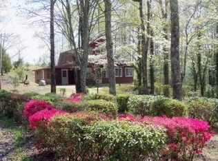 667 W Gate Rd, Pickens, SC 29671