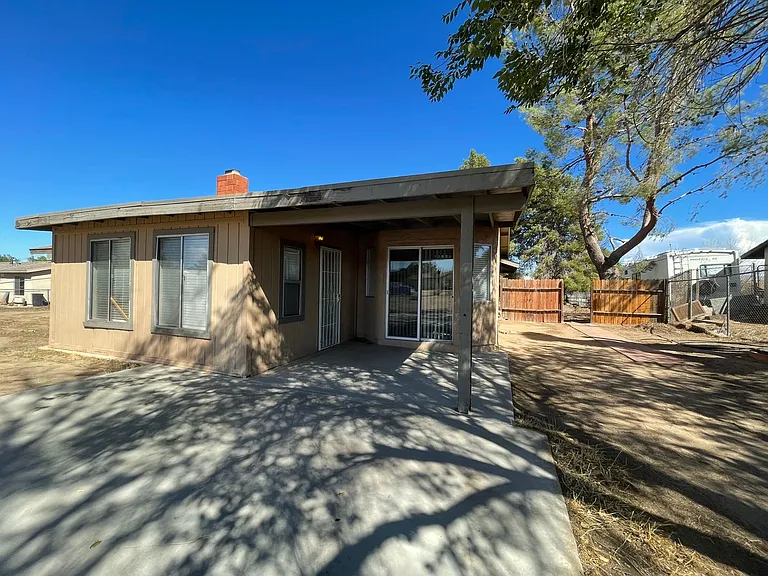 10246 Arroyo Ave — Photo 73