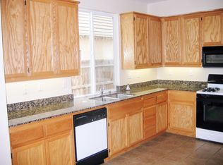 4052 Summer Ct, Merced, CA 95340