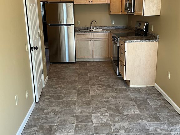 5th image of 1820 London Rd #7