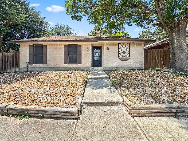 1st image of 656 Fern Meadow Dr